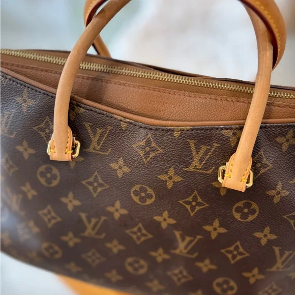 Louis Vuitton Brown and Tan Monogram Shoulder Bag - Picture 10 of 10